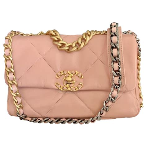 chanel rose bag